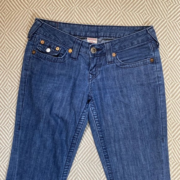 True Religion Jeans Women's Size 26 Medium Wash Joey Low Rise Flared Denim y2k - Picture 3 of 12